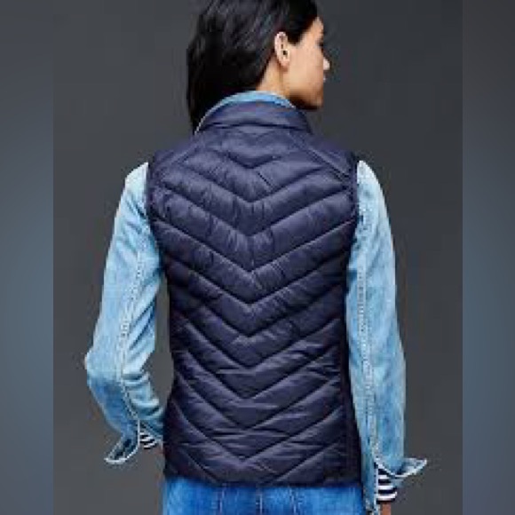 GAP Navy Blue Primaloft Puffer Elastic Vest size Small - Picture 5 of 12